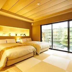 3* ホテル 楽々庵